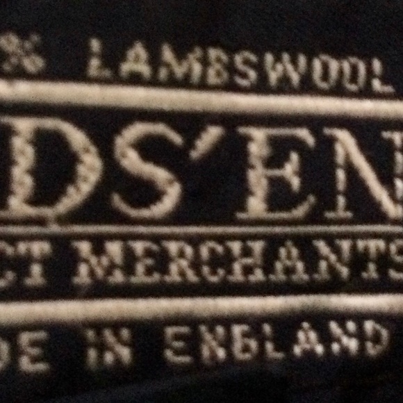 LandsEnd 100% English Wool Navy sweater with green horizontal stripes - Picture 5 of 5